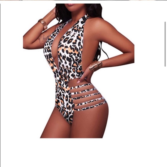 Beach Queen leopard one piece suit - Picture 3 of 4